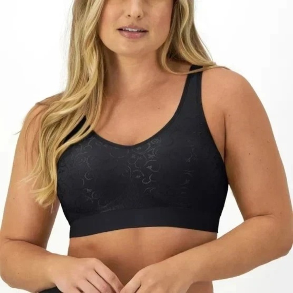 Bali Women’s Comfort Revolution Seamless Wirefree Bra, 2pk, Black / Nude, Large
